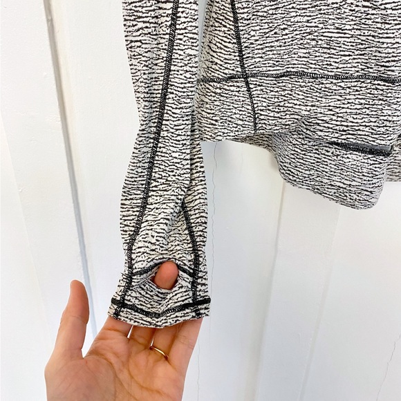 Lulu long sleeve running top - Picture 4 of 11